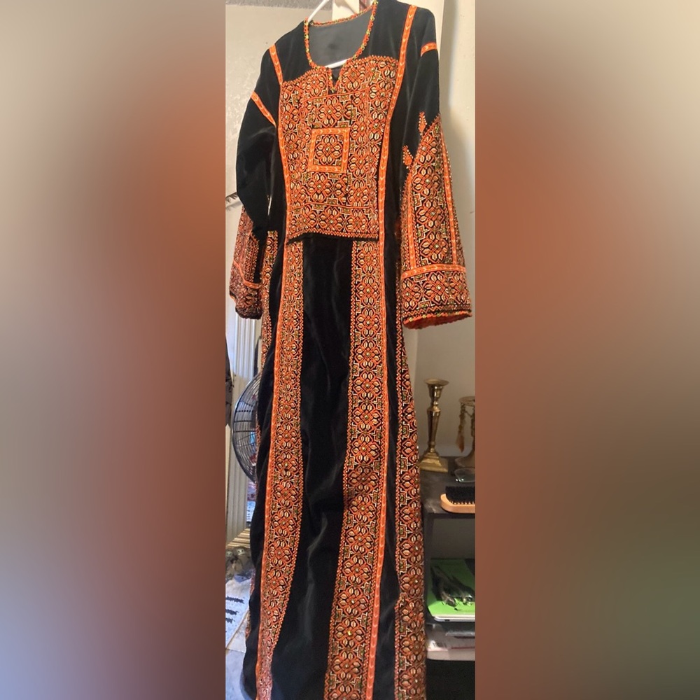Handmade Palestinian embroidered thobe